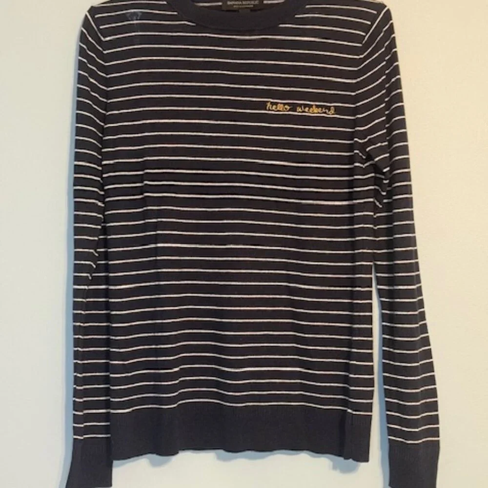 Banana Republic "Hello Weekend" Striped Navy Crewneck Sweater - Size Small - Picture 2 of 8